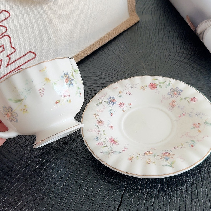 Gold-drawing Floral Print Coff - đánh giá và giá Draw Coffee And Tea